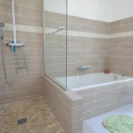 Duplex Borriglione - Spacieux Pour 6 Personnes Au Pied Du Tram