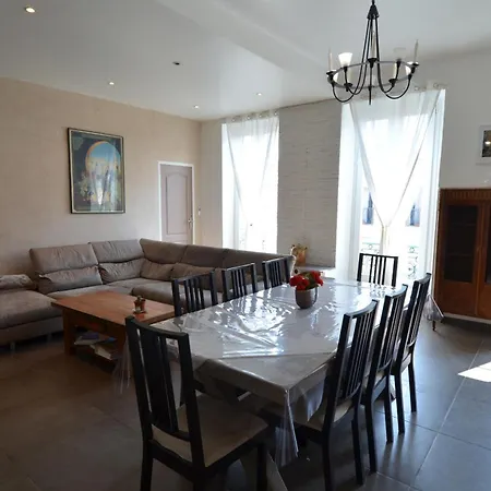 Duplex Borriglione - Spacieux Pour 6 Personnes Au Pied Du Tram Appartement