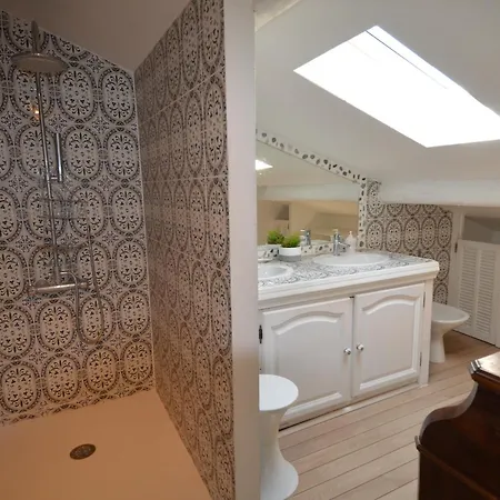 Duplex Borriglione - Spacieux Pour 6 Personnes Au Pied Du Tram Appartement