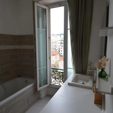 Duplex Borriglione - Spacieux Pour 6 Personnes Au Pied Du Tram Apartment