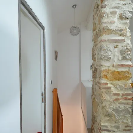 Duplex Borriglione - Spacieux Pour 6 Personnes Au Pied Du Tram Appartement